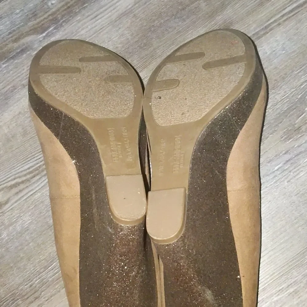 Fergalicious tan microsuede wedges Sz 10